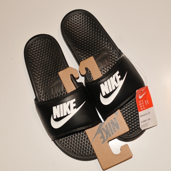 Nike Benassi JDI Mens Slide Sandals Size 11 3115 Nike Benassi JDI Mens Slide Sandals Size 11 3115